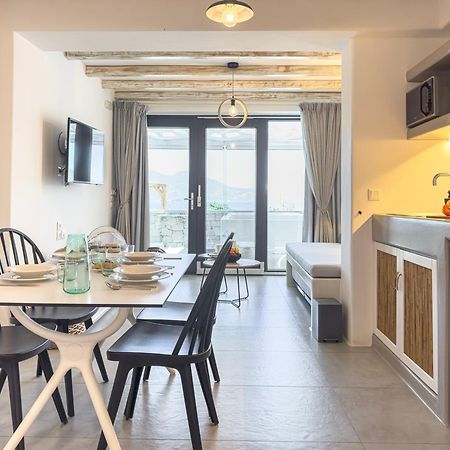 Aelia Suites Αδάμας Εξωτερικό φωτογραφία