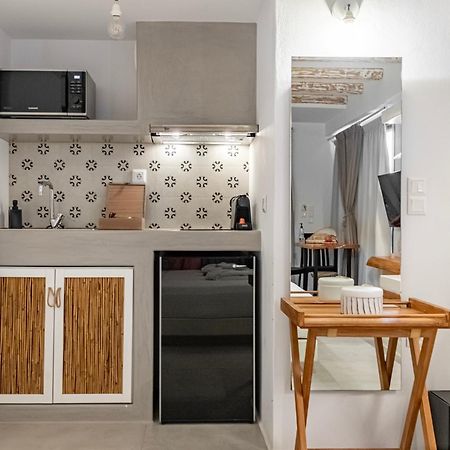 Aelia Suites Αδάμας Εξωτερικό φωτογραφία