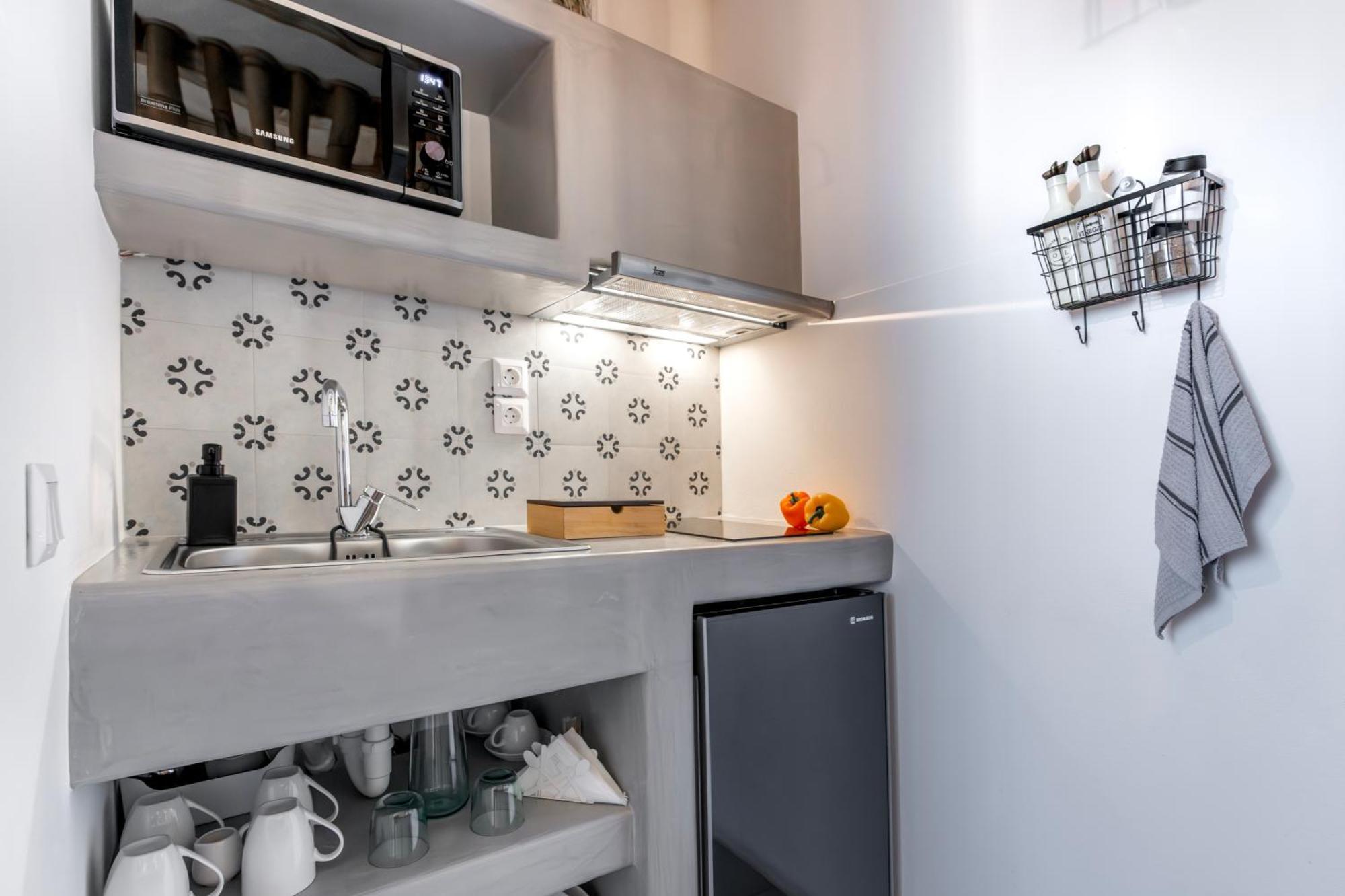 Aelia Suites Αδάμας Εξωτερικό φωτογραφία