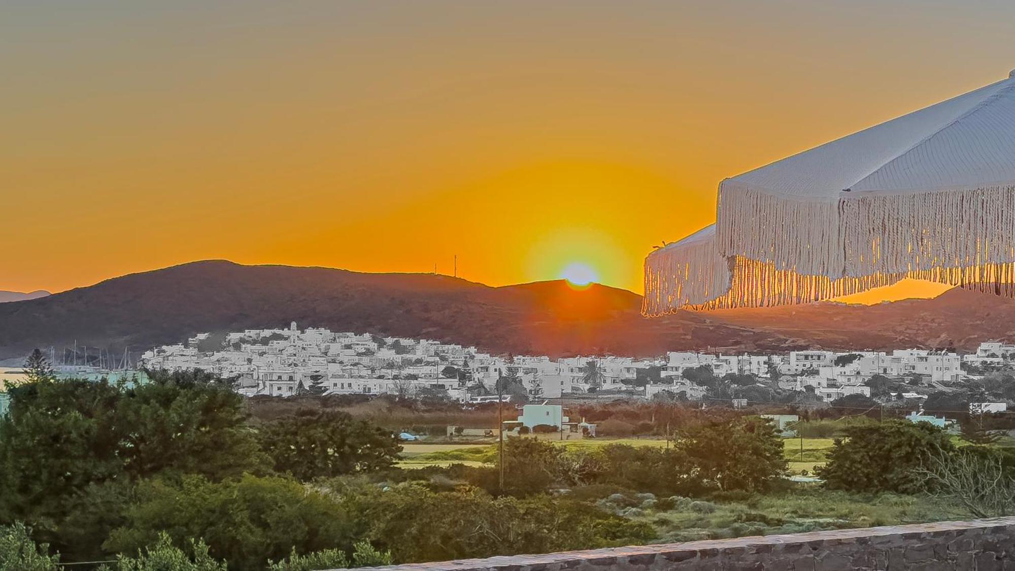Aelia Suites Αδάμας Εξωτερικό φωτογραφία