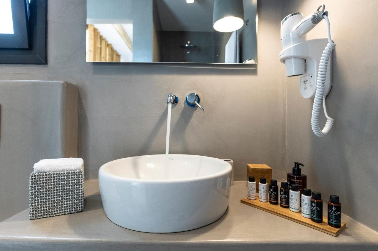 Aelia Suites Αδάμας Εξωτερικό φωτογραφία